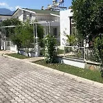 S - Wonderful On The *