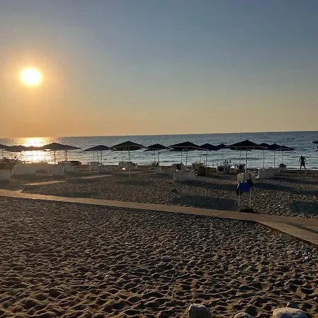 S - Wonderful On The Villa Antalya